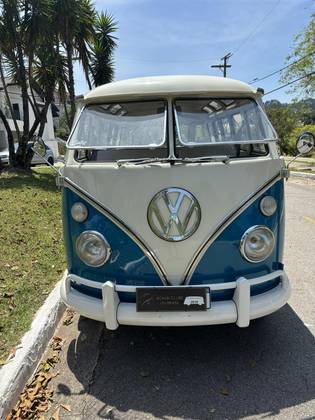 VOLKSWAGEN KOMBI 1.5 LUXO 8V GASOLINA 3P MANUAL